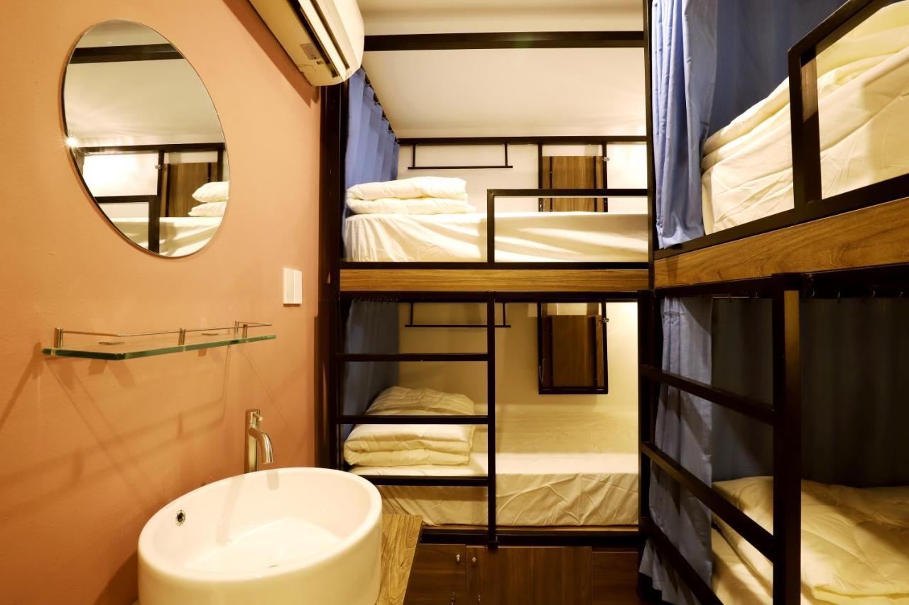Fourc Hotel Хошимин Екстериор снимка